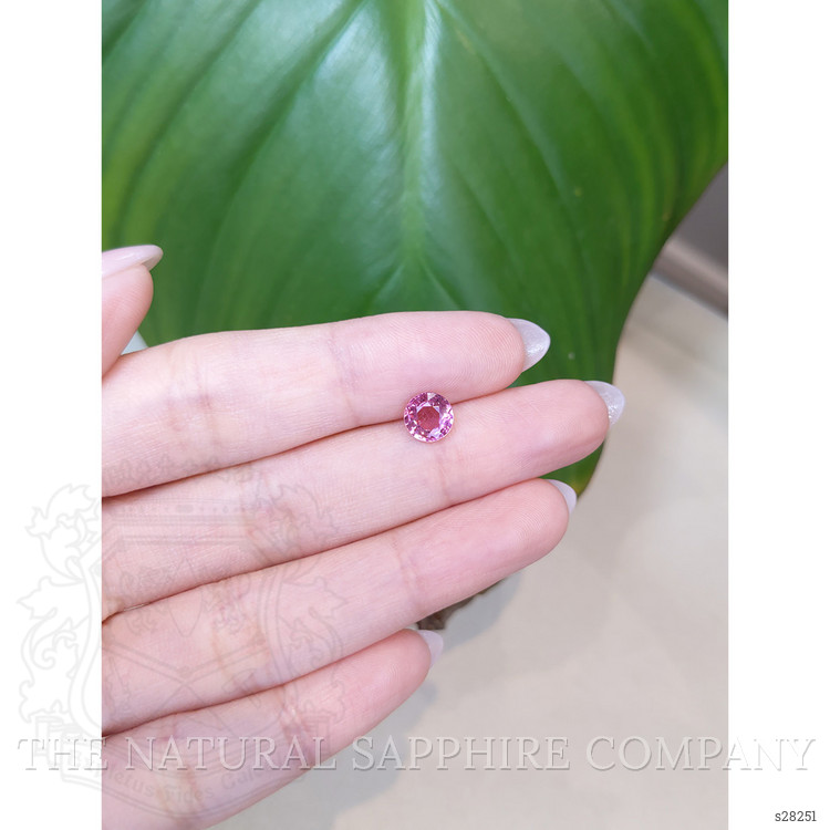 1.38 Ct. Pink Sapphire from Ceylon (Sri Lanka)