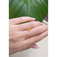 1.00 Ct. Yellow Sapphire from Ceylon (Sri Lanka) Life Style