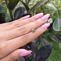 1.67 Ct. Bi Color Sapphire from Madagascar Life Style