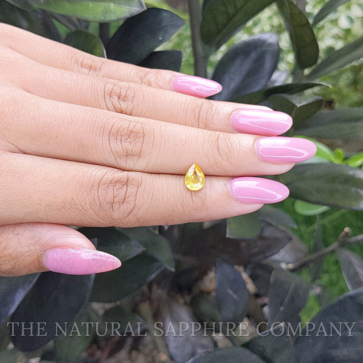 1.06 Ct. Yellow Sapphire from Ceylon (Sri Lanka)