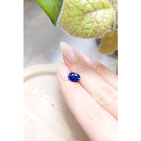 2.36 Ct. Blue Sapphire from Ceylon (Sri Lanka) Life Style