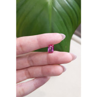 1.73 Ct. Pink Sapphire from Ceylon (Sri Lanka) Life Style