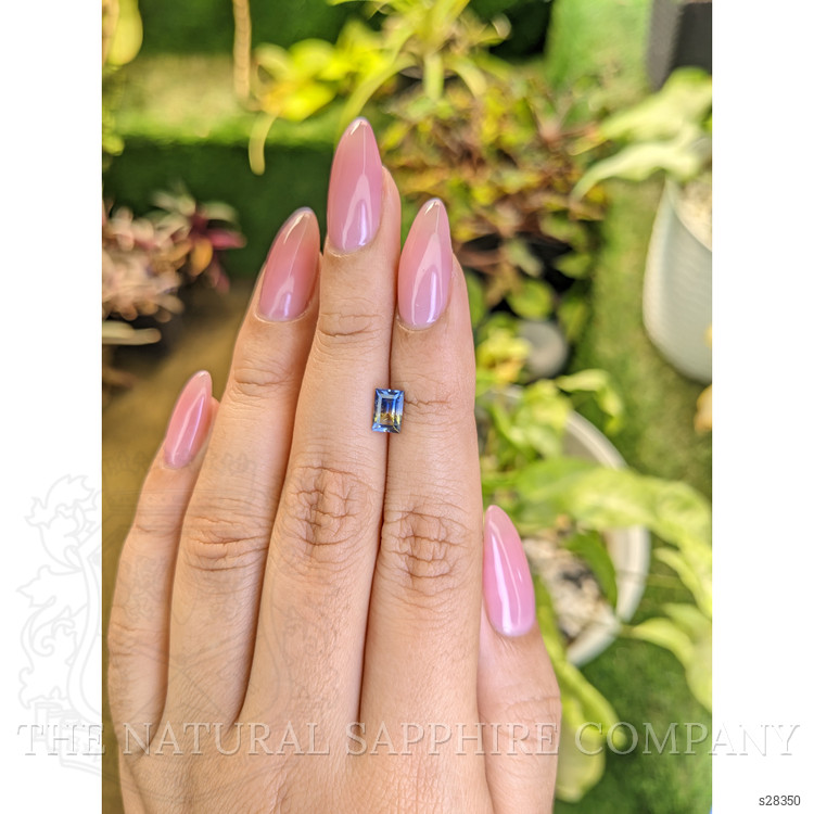 0.98 Ct. Bi Color Sapphire from Ceylon (Sri Lanka)