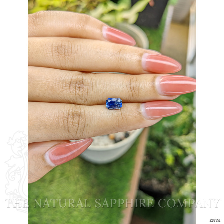 1.42 Ct. Bi Color Sapphire from Ceylon (Sri Lanka)