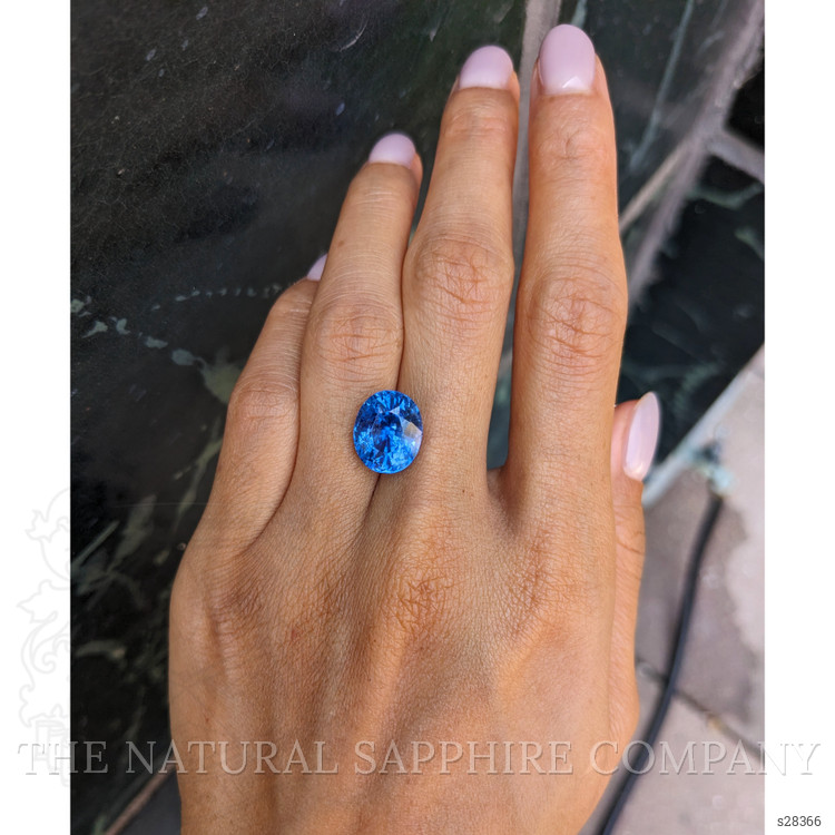9.77 Ct. Blue Sapphire from Ceylon (Sri Lanka)