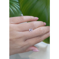 0.76 Ct. White Sapphire from Ceylon (Sri Lanka) Life Style