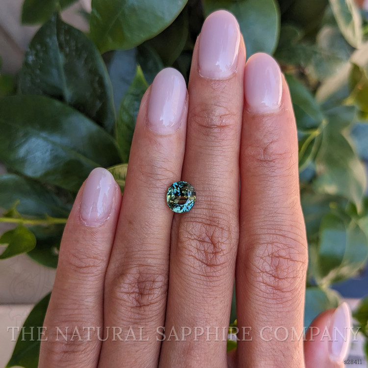 2.05 Ct. Bi Color Sapphire from Ceylon (Sri Lanka)