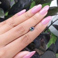 1.05 Ct. Bi Color Sapphire from Madagascar Life Style