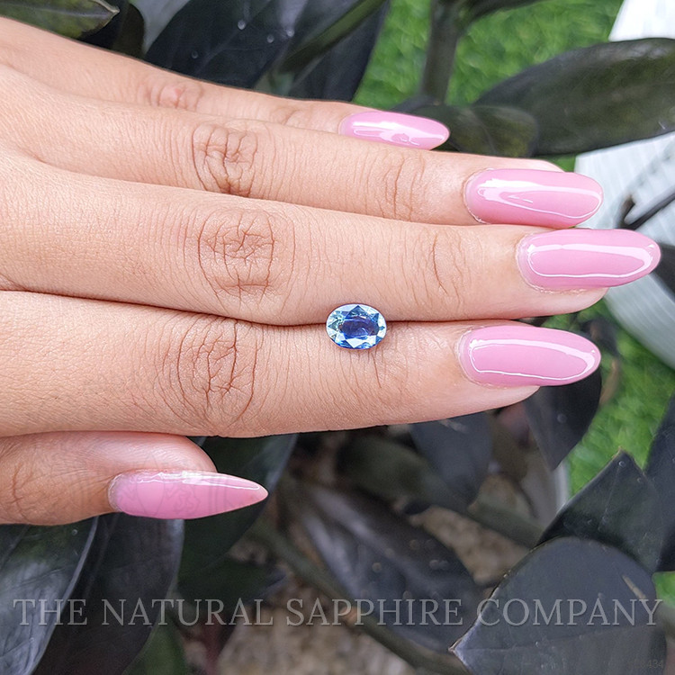 1.29 Ct. Bi Color Sapphire from Ceylon (Sri Lanka)