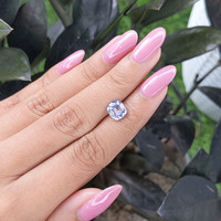 1.91 Ct. Bi Color Sapphire from Madagascar Life Style