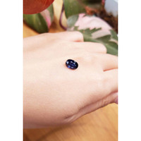 2.01 Ct. Blue Sapphire from Ceylon (Sri Lanka) Life Style