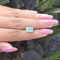 3.61 Ct. Yellowish Green Sapphire from Madagascar Life Style