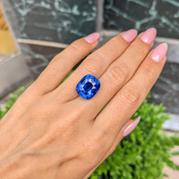 15.09 Ct. Blue Sapphire from Madagascar Life Style