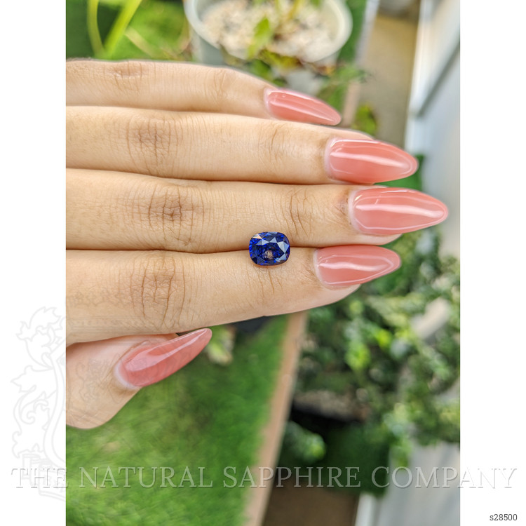 3.05 Ct. Blue Sapphire from Ceylon (Sri Lanka)