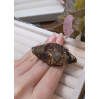 244.36 Ct. Black Rough Sapphire Crystal from Ceylon (Sri Lanka) Life Style