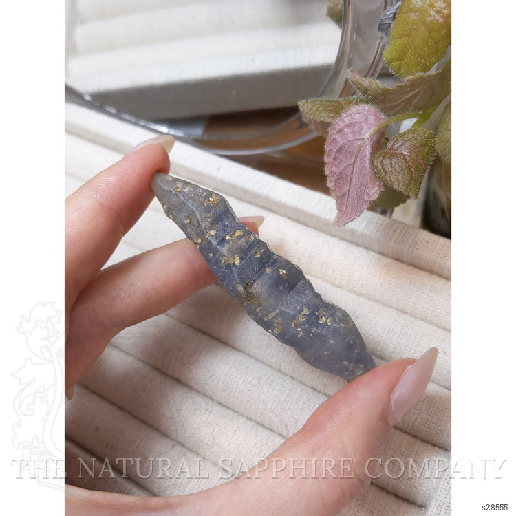 197.32 Ct. Blue Sapphire Crystal from Ceylon (Sri Lanka)