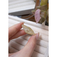 44.28 Ct. Yellow Sapphire Crystal from Ceylon (Sri Lanka) Life Style