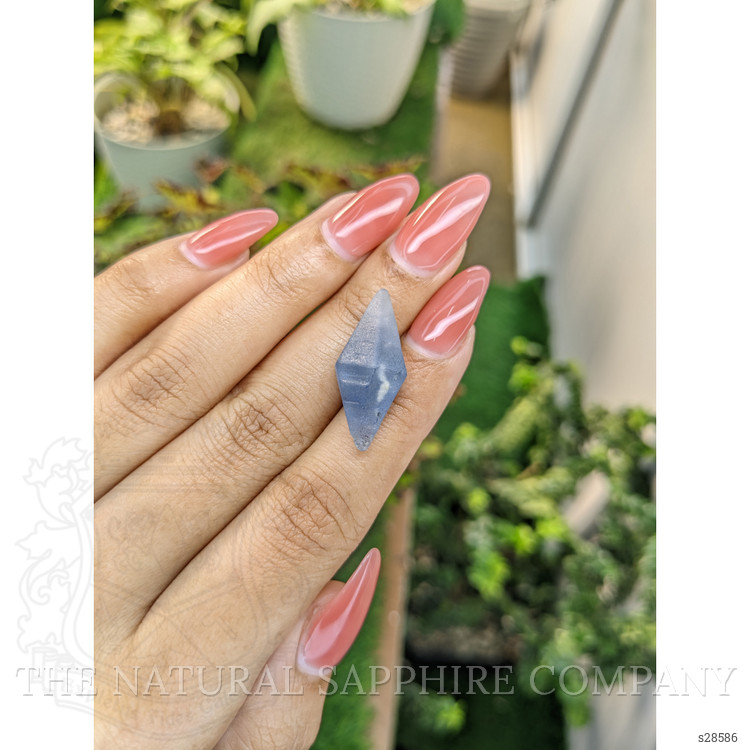 19.00 Ct. Greyish Blue Sapphire Crystal from Ceylon (Sri Lanka)