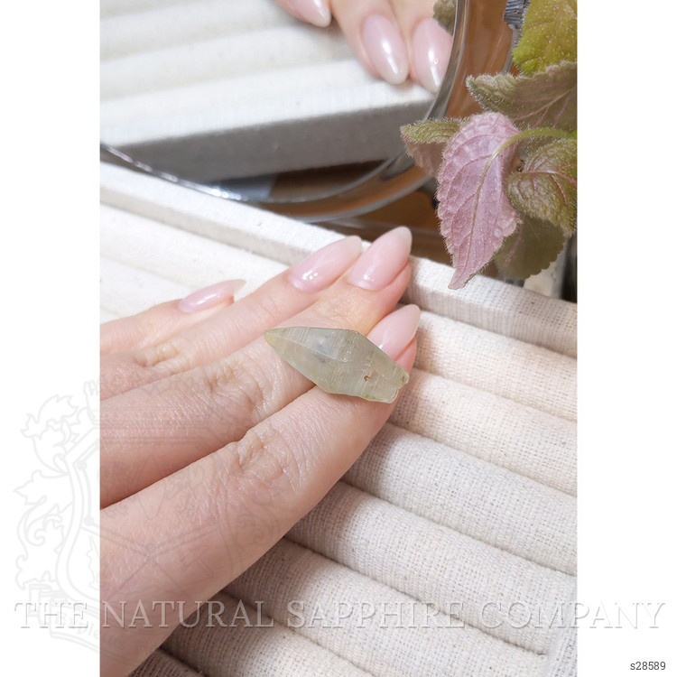 36.92 Ct. Yellow Sapphire Crystal from Ceylon (Sri Lanka)