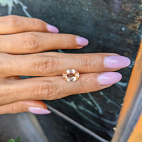 4.01 Ct. Padparadscha Sapphire from Madagascar Life Style