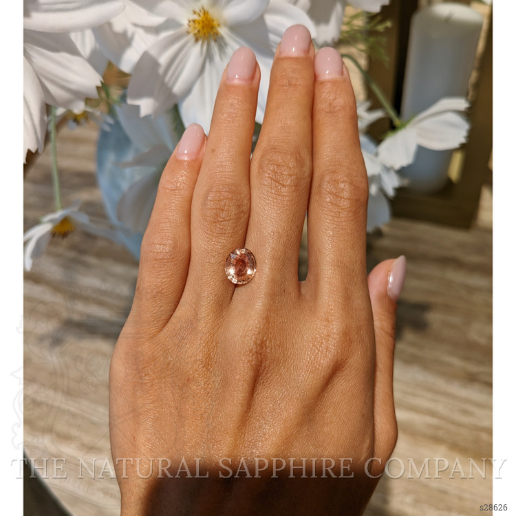 3.04 Ct. Padparadscha Sapphire from Ceylon (Sri Lanka)