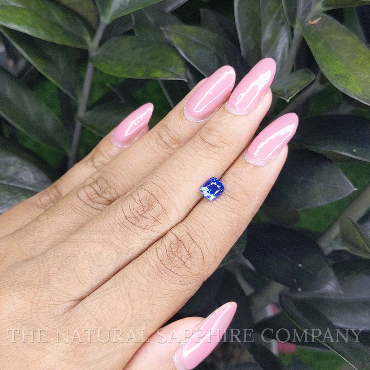 1.03 Ct. Blue Sapphire from Ceylon (Sri Lanka)