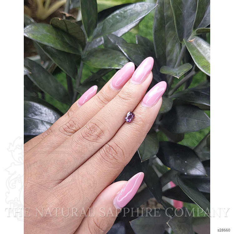 1.01 Ct. Pinkish Purple Sapphire from Ceylon (Sri Lanka)