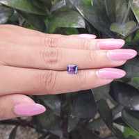 1.18 Ct. Bi Color Sapphire from Tanzania Life Style