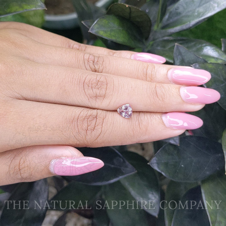 1.03 Ct. Padparadscha Sapphire from Ceylon (Sri Lanka)