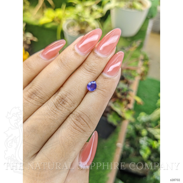 1.04 Ct. Violet Sapphire from Ceylon (Sri Lanka)