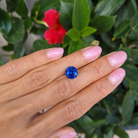 4.33 Ct. Blue Sapphire from Ceylon (Sri Lanka) Life Style