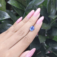 3.01 Ct. Blue Sapphire from Ceylon (Sri Lanka) Life Style