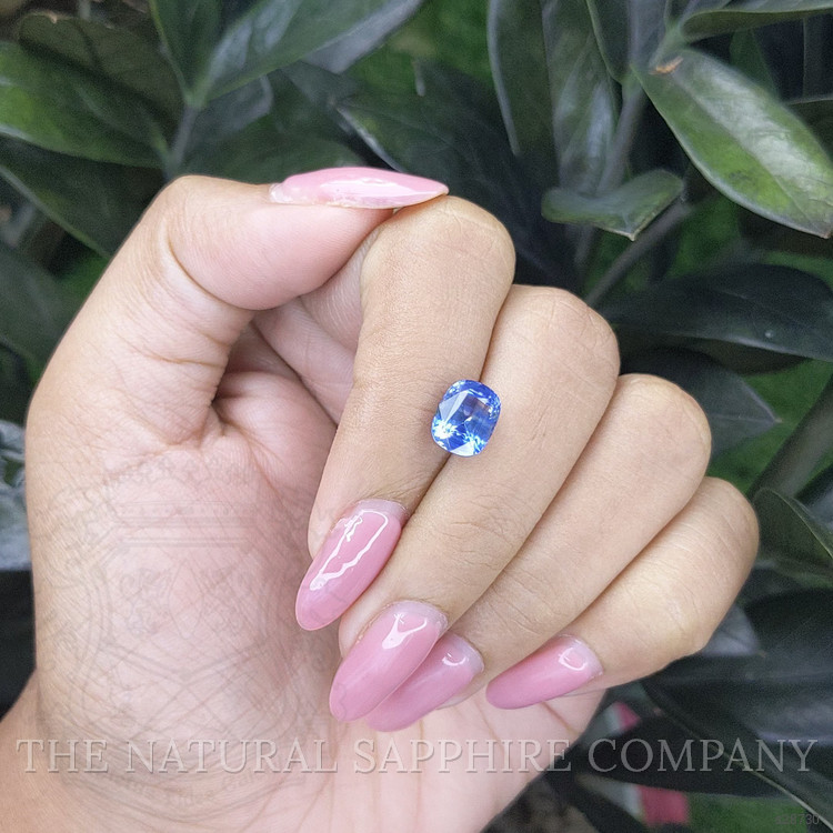 3.01 Ct. Blue Sapphire from Ceylon (Sri Lanka)