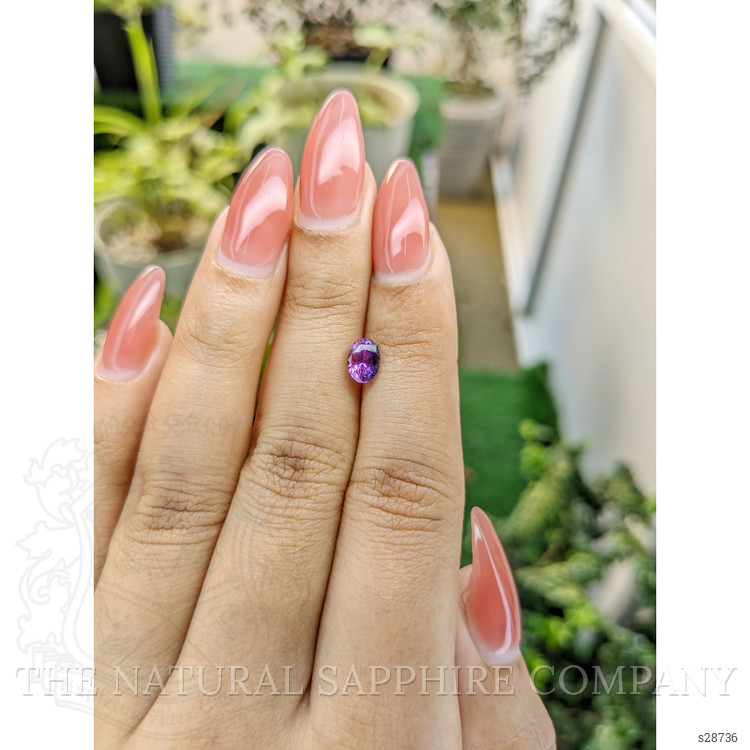 1.09 Ct. Bi Color Sapphire from Ceylon (Sri Lanka)