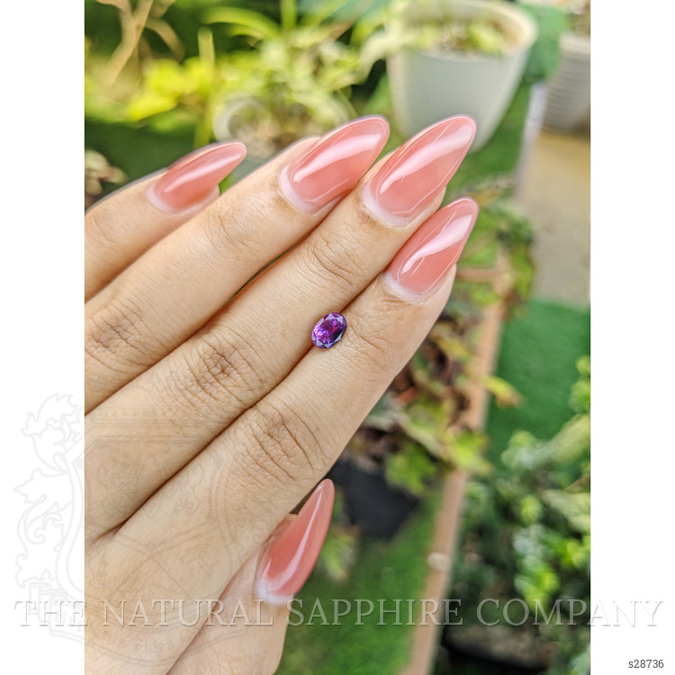 1.09 Ct. Bi Color Sapphire from Ceylon (Sri Lanka)