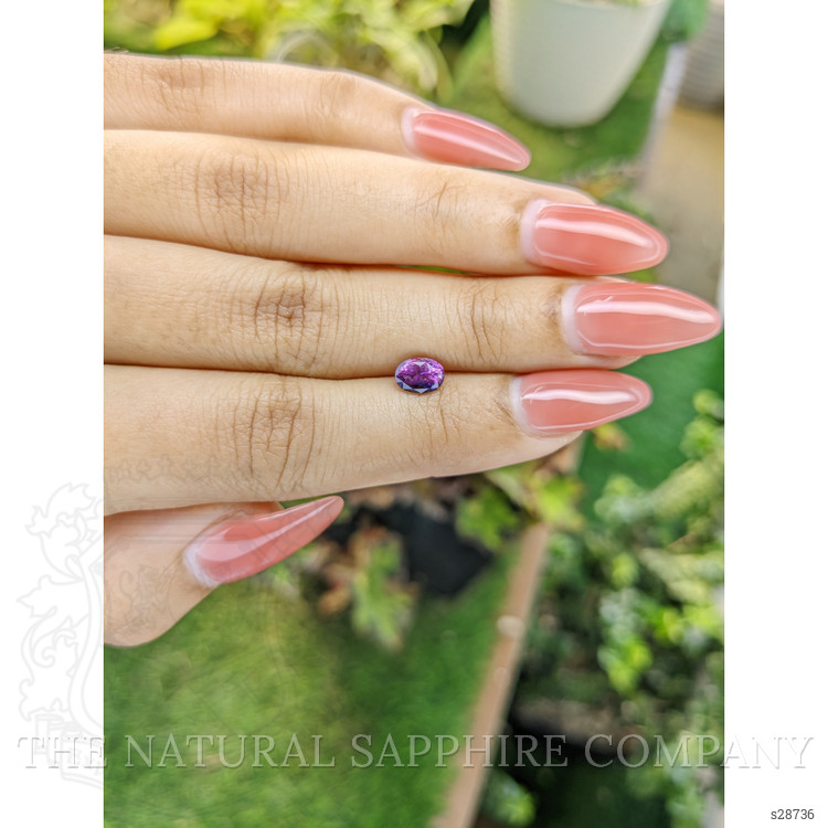 1.09 Ct. Bi Color Sapphire from Ceylon (Sri Lanka)