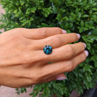 6.03 Ct. Bluish Green Sapphire from Ceylon (Sri Lanka) Life Style