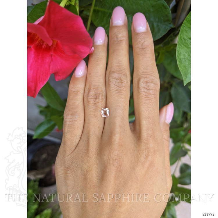 1.01 Ct. Peach Sapphire from Ceylon (Sri Lanka)
