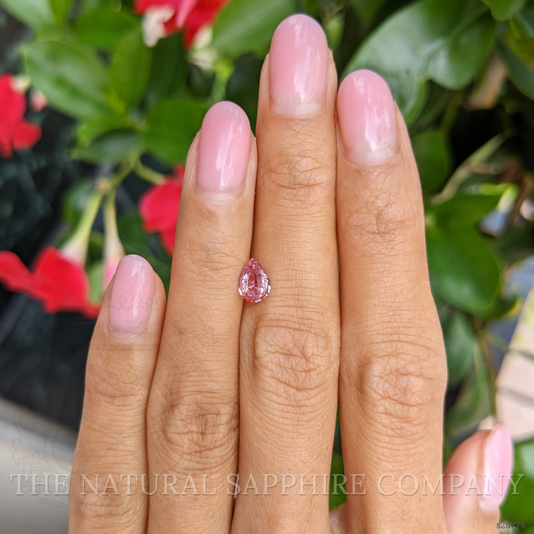 0.83 Ct. Pink Sapphire from Ceylon (Sri Lanka)