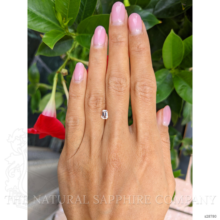 1.04 Ct. Padparadscha Sapphire from Ceylon (Sri Lanka)