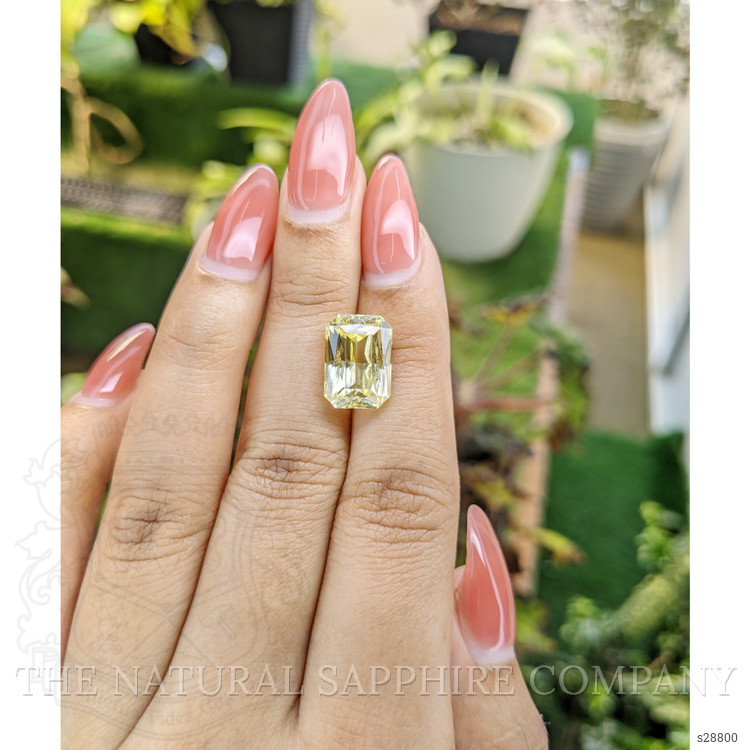 7.92 Ct. Yellow Sapphire from Ceylon (Sri Lanka)