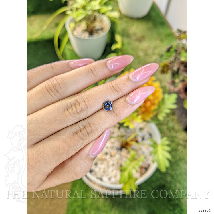 1.30 Ct. Bi Color Sapphire from Ceylon (Sri Lanka)