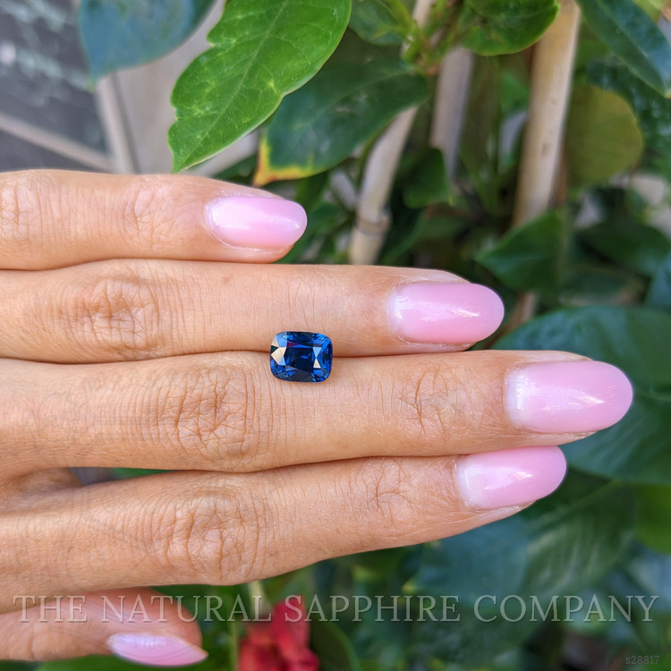 3.07 Ct. Greenish Blue Sapphire from Ceylon (Sri Lanka)