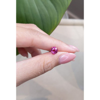 2.20 Ct. Pink Sapphire from Ceylon (Sri Lanka) Life Style