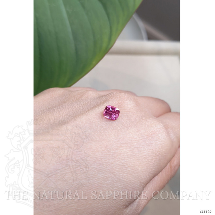 1.62 Ct. Pink Sapphire from Ceylon (Sri Lanka)