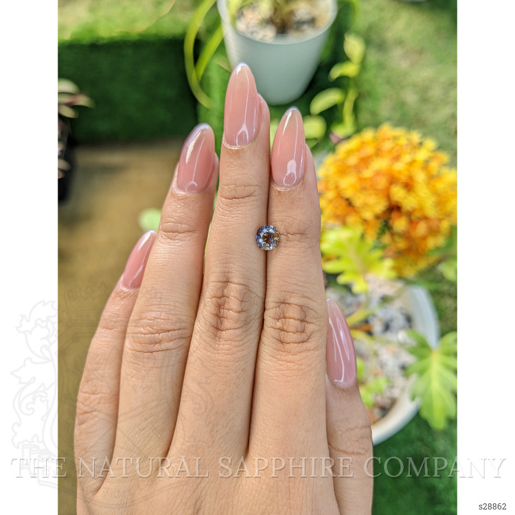 1.09 Ct. Bi Color Sapphire from Ceylon (Sri Lanka)