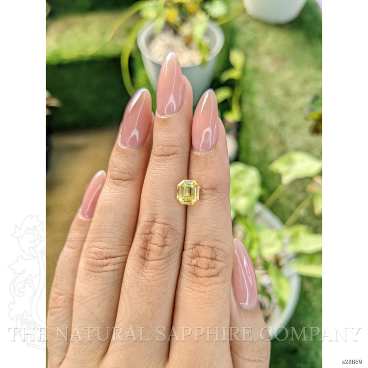 1.93 Ct. Yellow Sapphire from Ceylon (Sri Lanka)