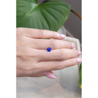 0.75 Ct. Blue Sapphire from Ceylon (Sri Lanka) Life Style
