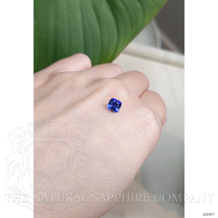 1.03 Ct. Blue Sapphire from Ceylon (Sri Lanka)