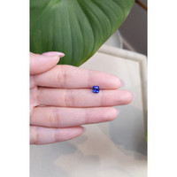 1.03 Ct. Blue Sapphire from Ceylon (Sri Lanka) Life Style